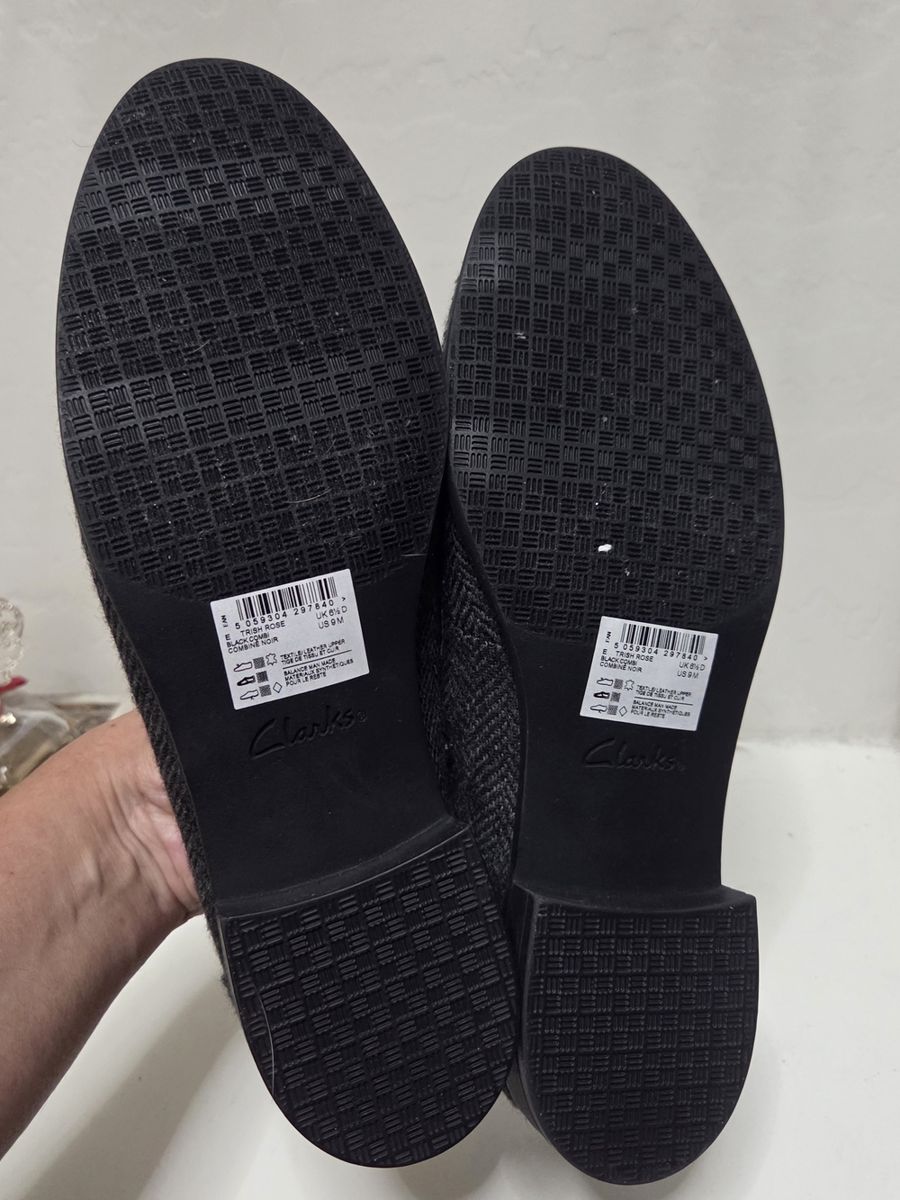 Clarks Women’s Charcoal Herringbone Flats with Black Patent Strap - Picture 8 of 11